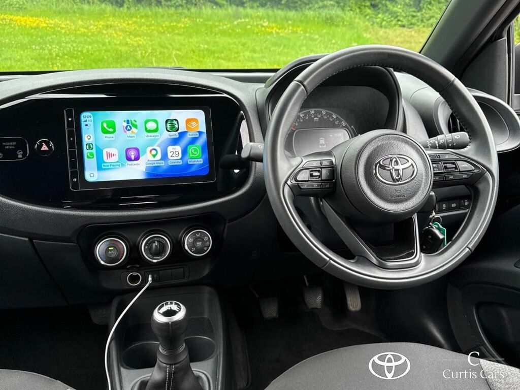 Toyota Aygo X 1.0 Vvt-i Pure Euro 6 Ss Black