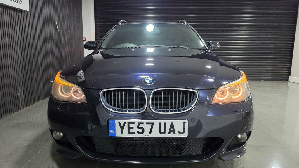 BMW 5 Series 2.0 520D M Sport Touring Steptronic Euro 4 Black #4