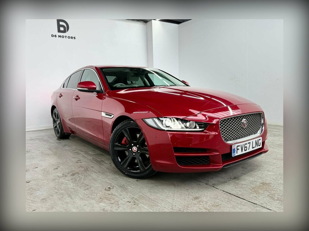 Jaguar XE 2.0I Portfolio Euro 6 Ss Red