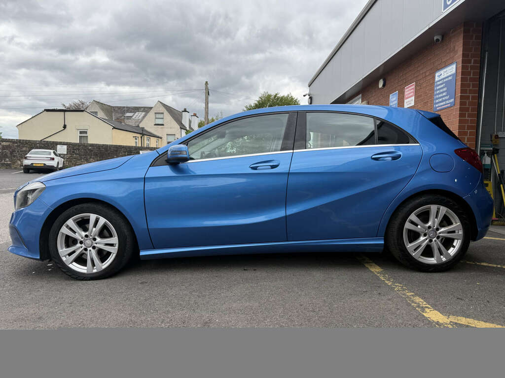 Mercedes-Benz A Class 2.1 A 200 D Sport LL16KXD Blue #3