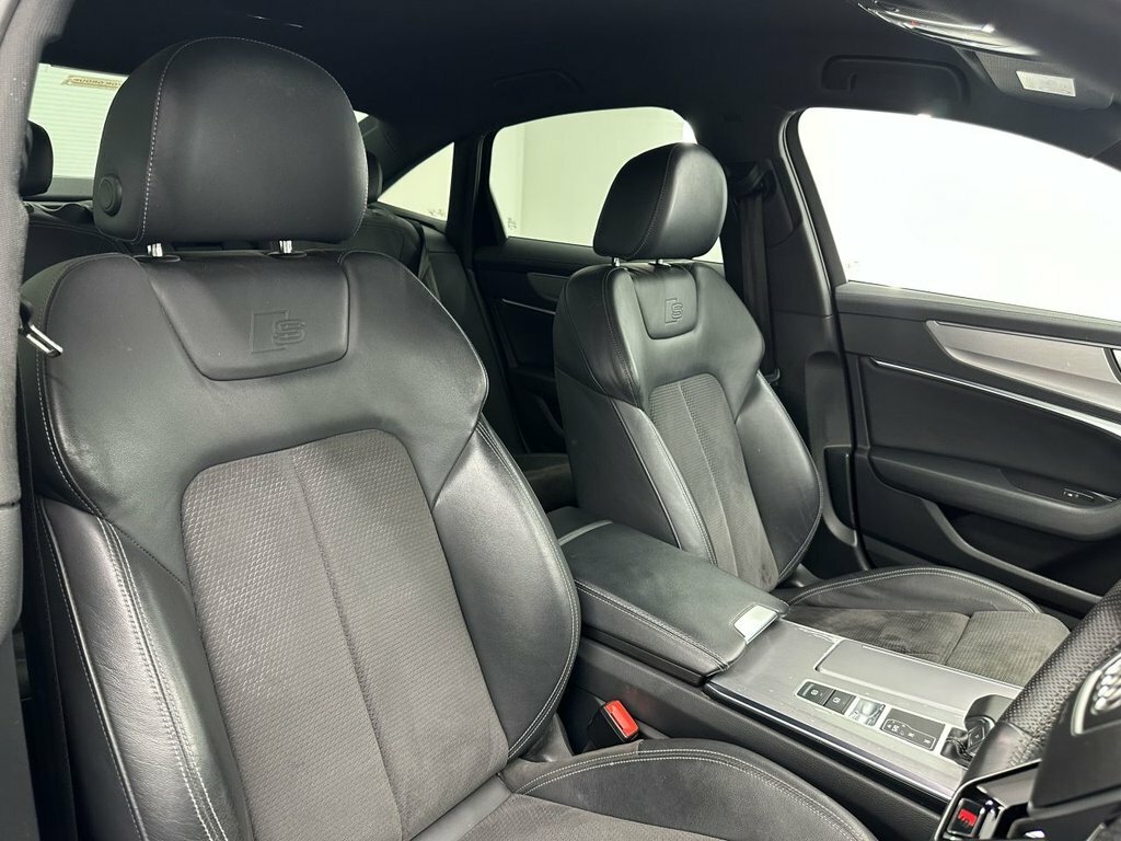Audi A6 Saloon 3L Black Edition Black #2