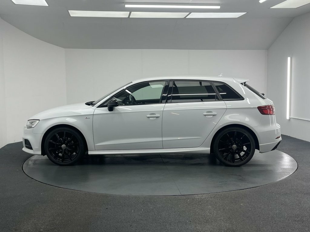 Audi A3 1.5L Black Edition PY18LNO White #6