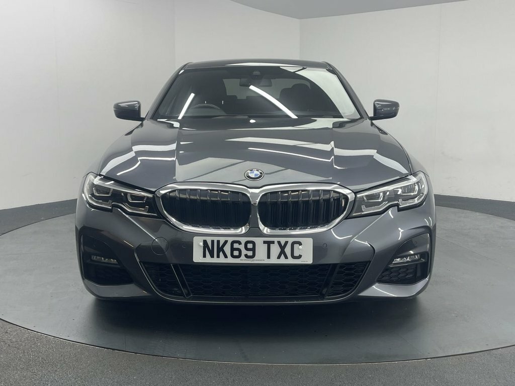 BMW 3 Series 2L M Sport NK69TXC Grey #4