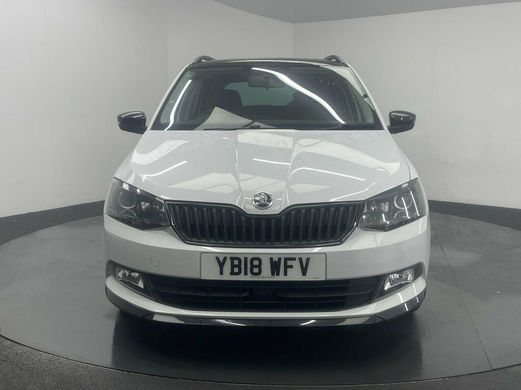 Skoda Fabia 1L Monte Carlo YB18WFV White #4