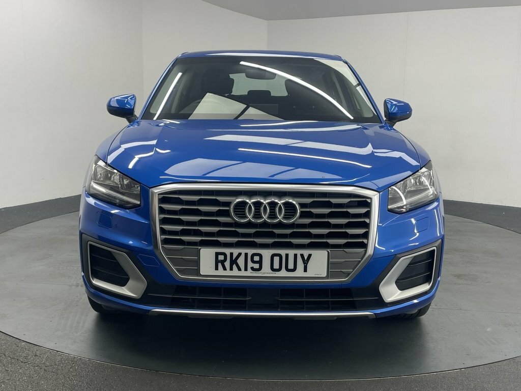 Audi Q2 1.5L Sport RK19OUY Blue #4
