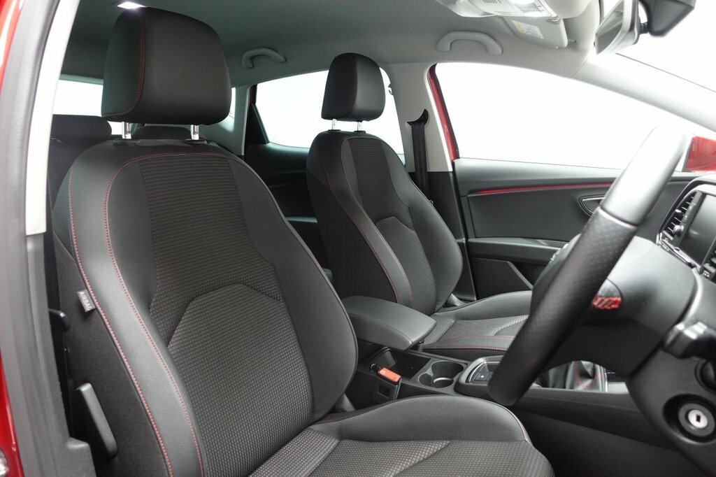 Seat Leon 1.5L Fr SA20ZTW Red #3