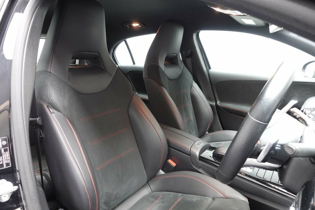 Mercedes-Benz A Class 2L Amg Line CA19EUF Black #3