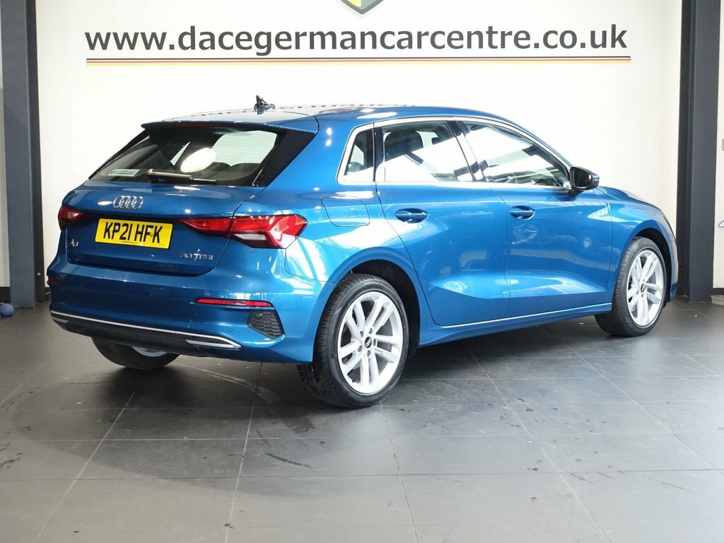Audi A3 1L Sport KP21HFK Blue #4