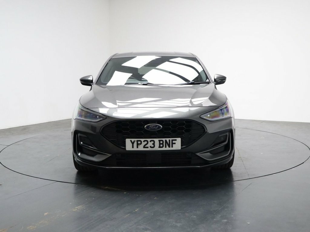 Ford Focus 1L St-line X YP23BNF Grey #4