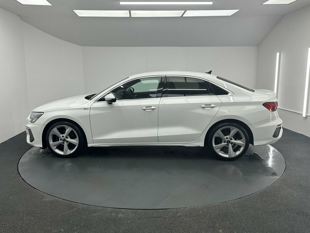 Audi A3 1L S Line MJ22LNH White #6