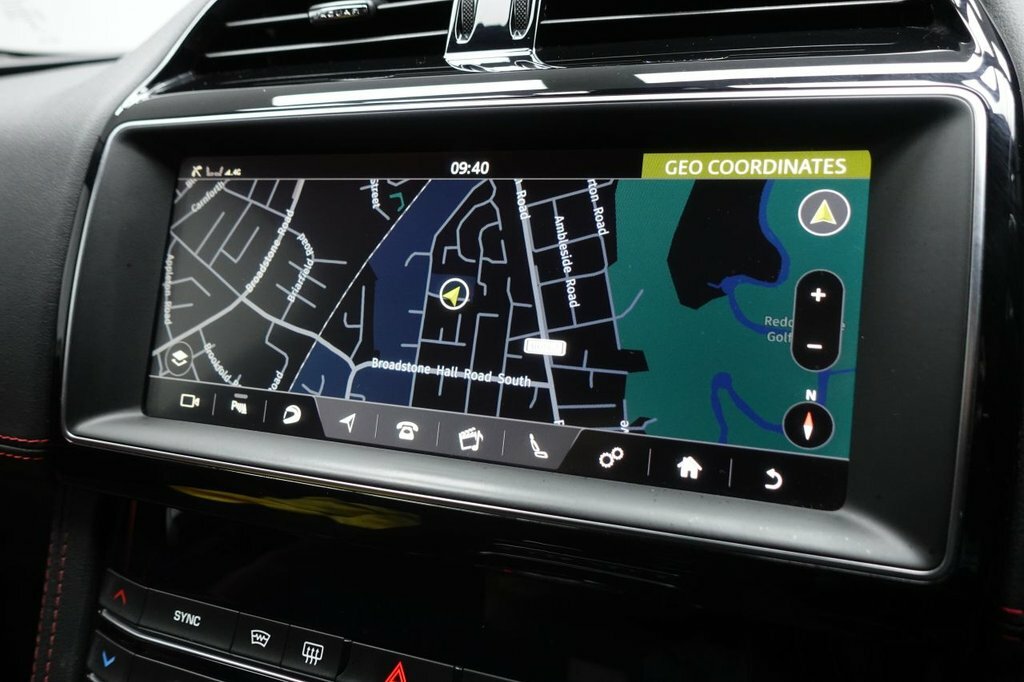 Jaguar F-Pace 3L S WV19SXP Black #2