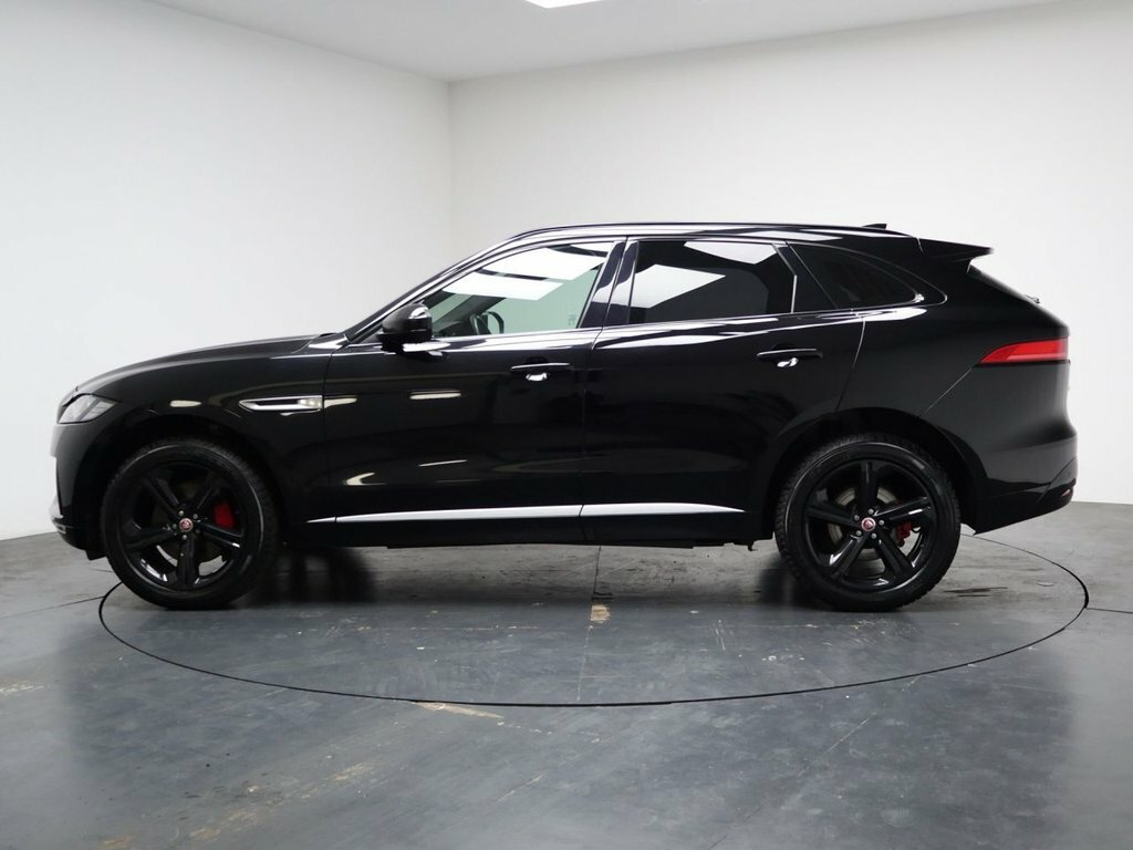 Jaguar F-Pace 3L S WV19SXP Black #6