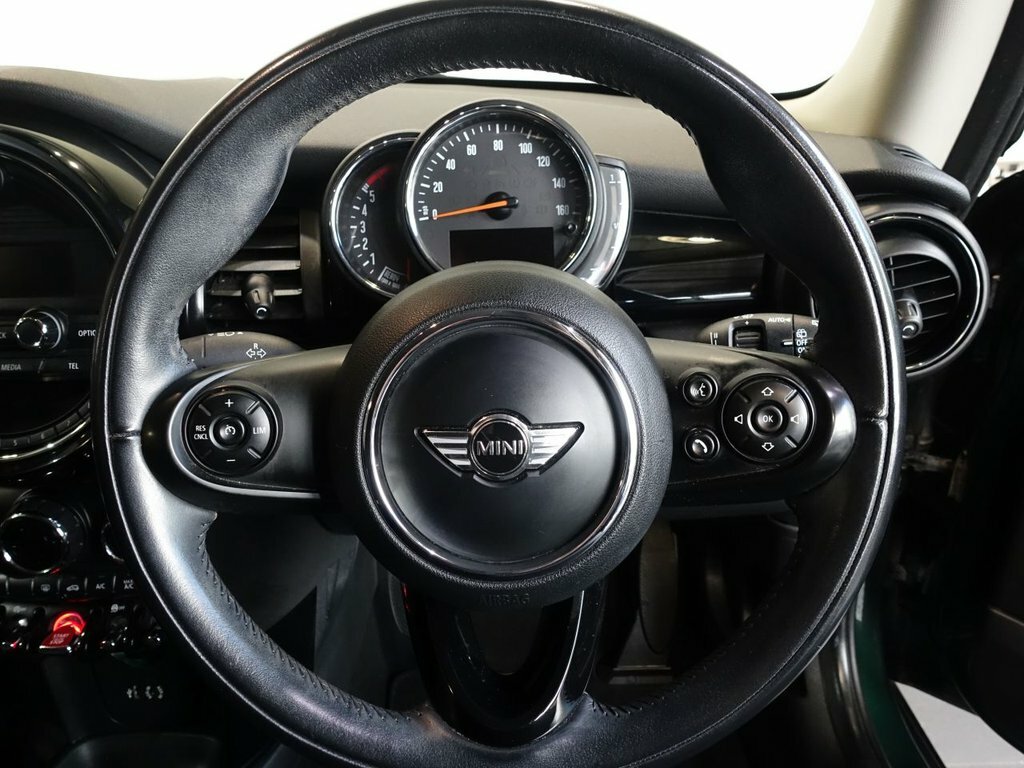 Mini Hatch 1.5L Cooper D Green #3