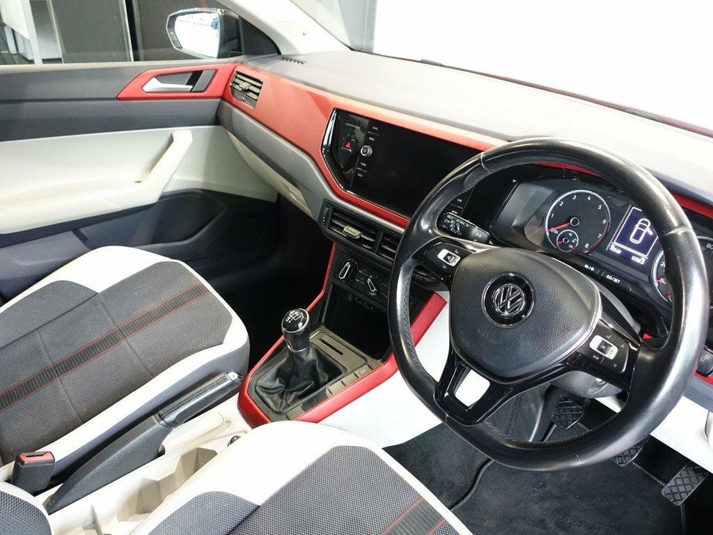 Volkswagen Polo 1L Beats MW68KZZ Red #2