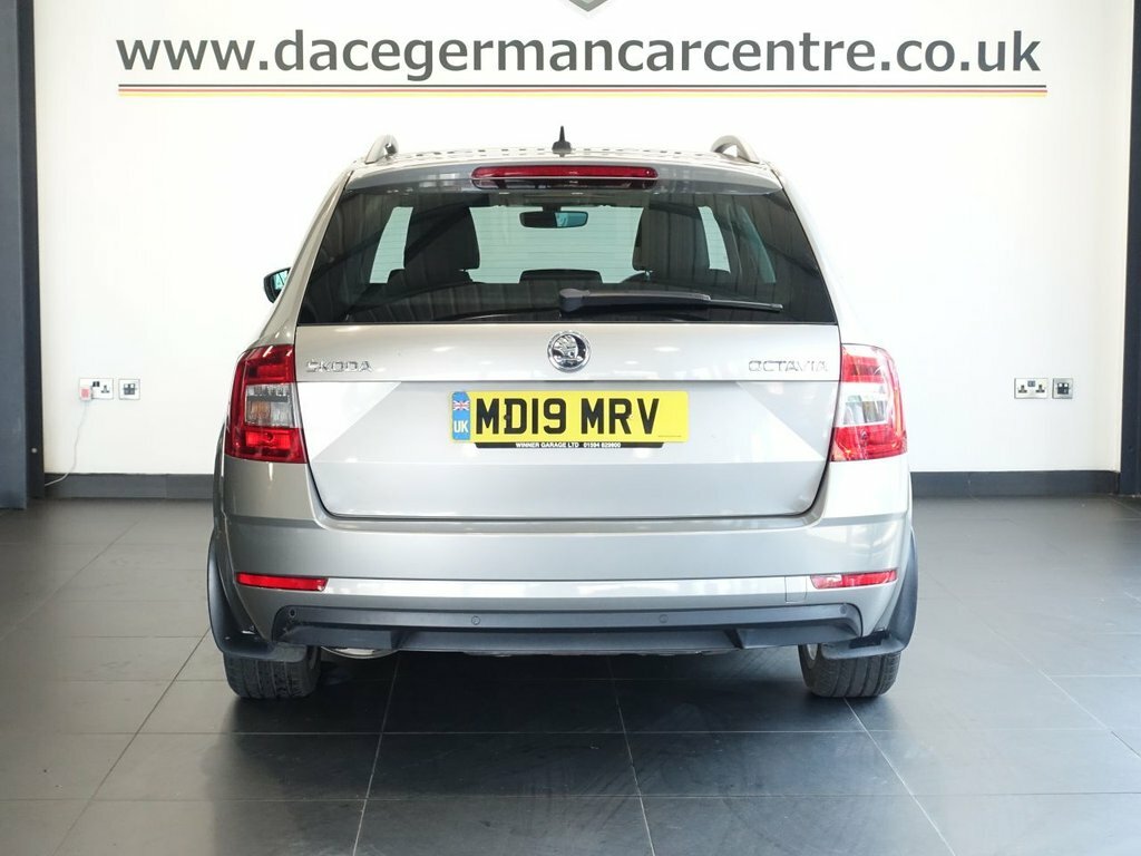 Skoda Octavia 1.5L Se L MD19MRV Beige #6
