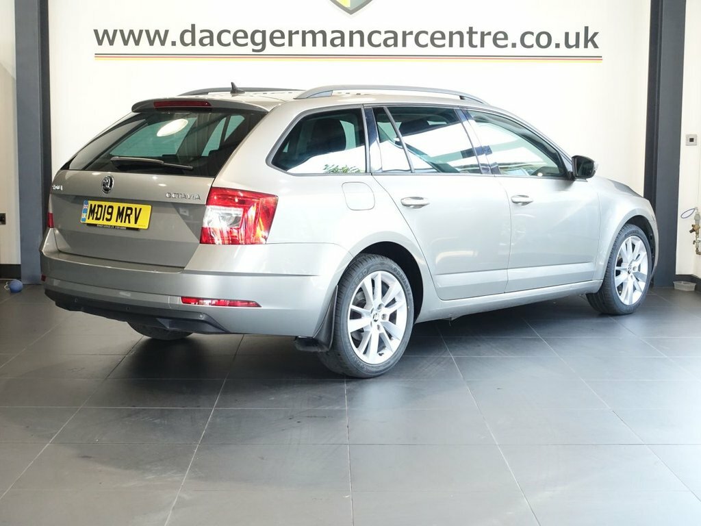 Skoda Octavia 1.5L Se L MD19MRV Beige #5