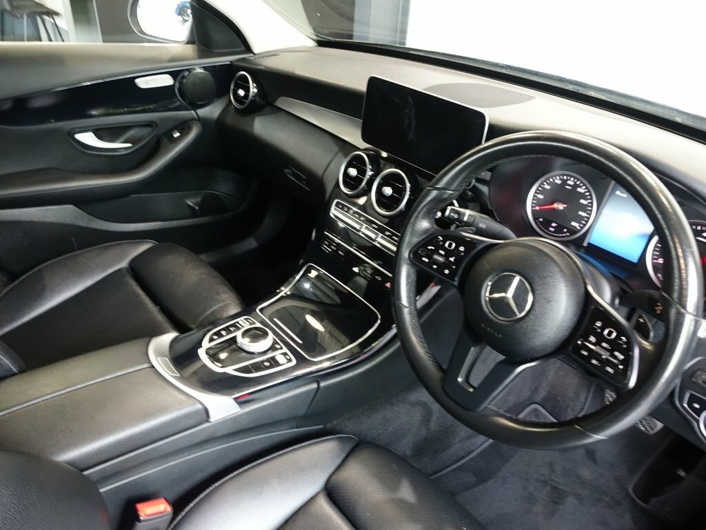 Mercedes-Benz C Class 1.5L Se Black