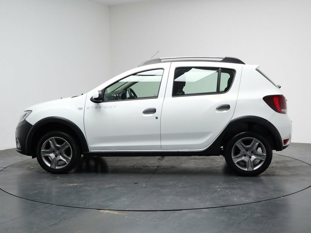 Dacia Sandero Stepway 1L Essential White #6