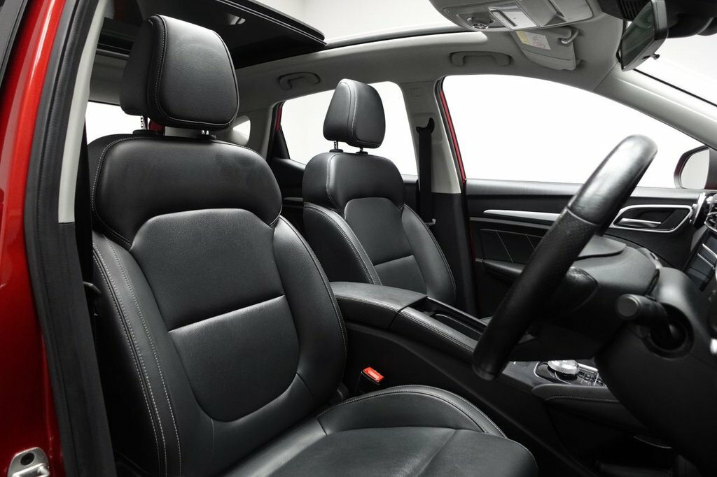 MG ZS Suv DU21PGX Red #3