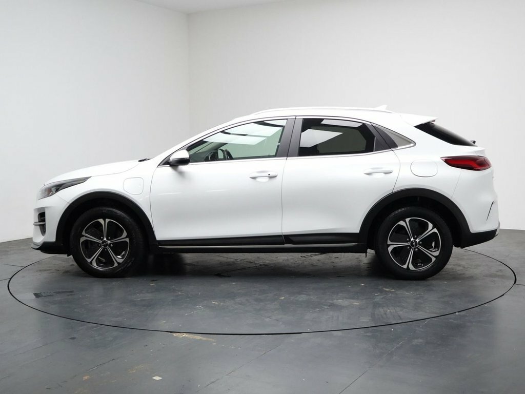 Kia Xceed 1.6L 3 PX22TNF White #6