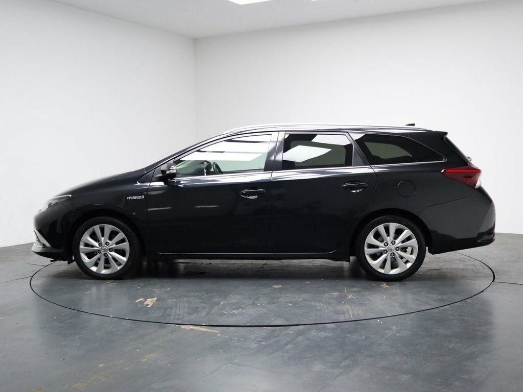 Toyota Auris 1.8L Excel LS68FUB Black #6