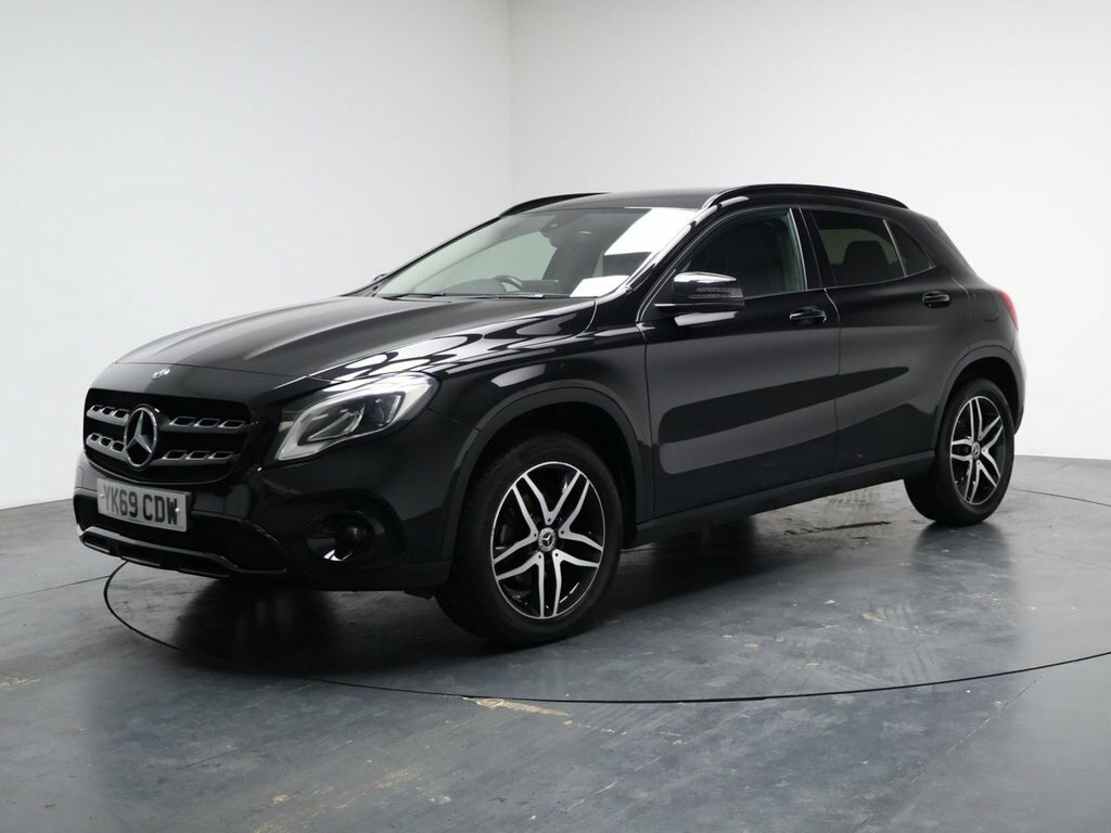 Mercedes-Benz GLA Class 1.6L Urban Edition YK69CDW Black #5