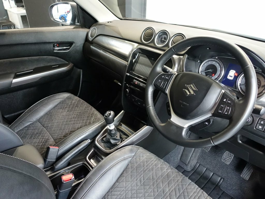 Suzuki Vitara 1.4L Sz5 Grey #3