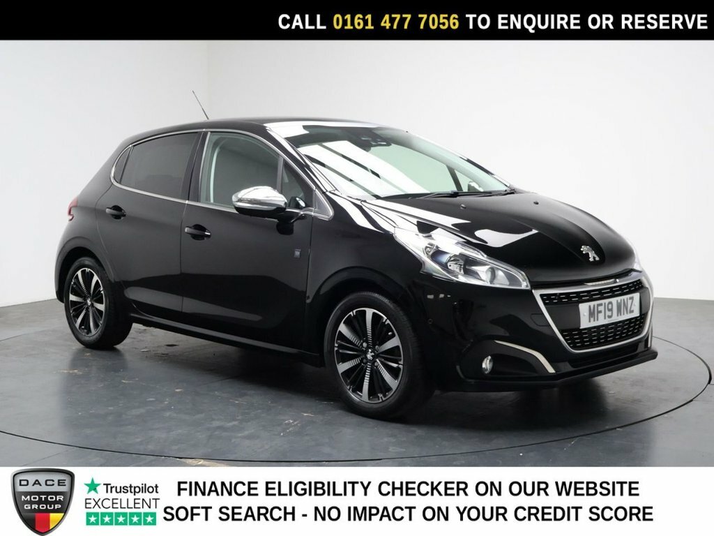 Peugeot 208 1.2L Tech Edition Black