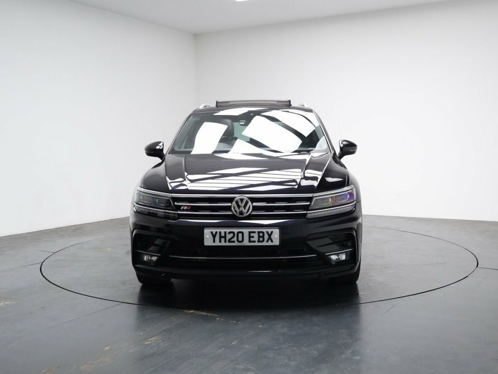 Volkswagen Tiguan 2L R-line Tech YH20EBX Black #4