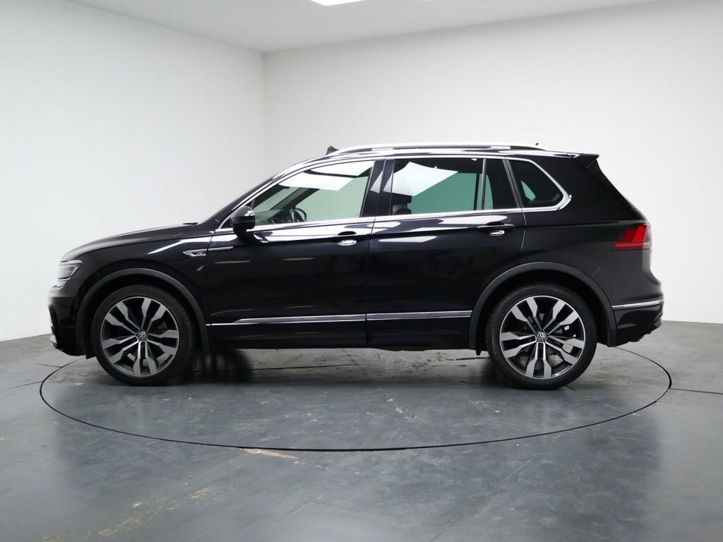 Volkswagen Tiguan 2L R-line Tech YH20EBX Black #6
