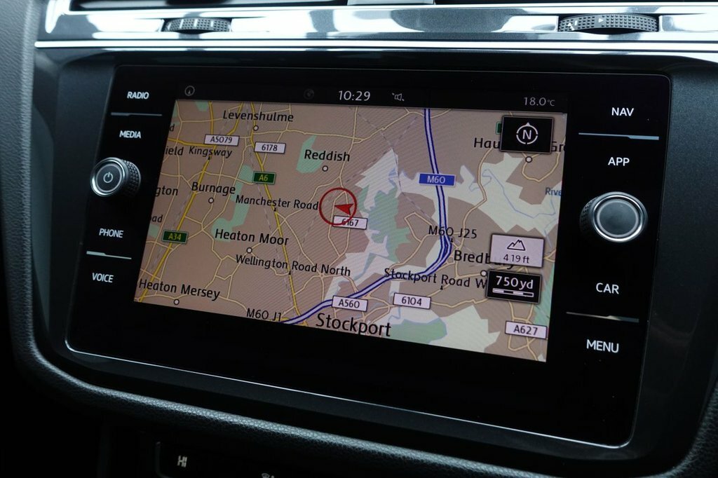 Volkswagen Tiguan 2L Match RE20UNW Blue #2