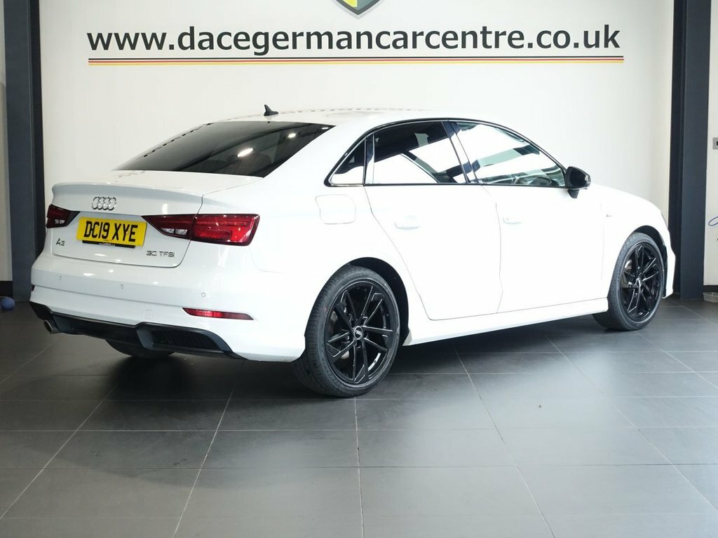 Audi A3 1L Black Edition DC19XYE White #5