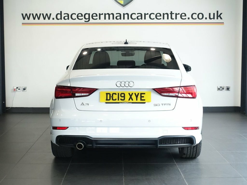 Audi A3 1L Black Edition DC19XYE White #6