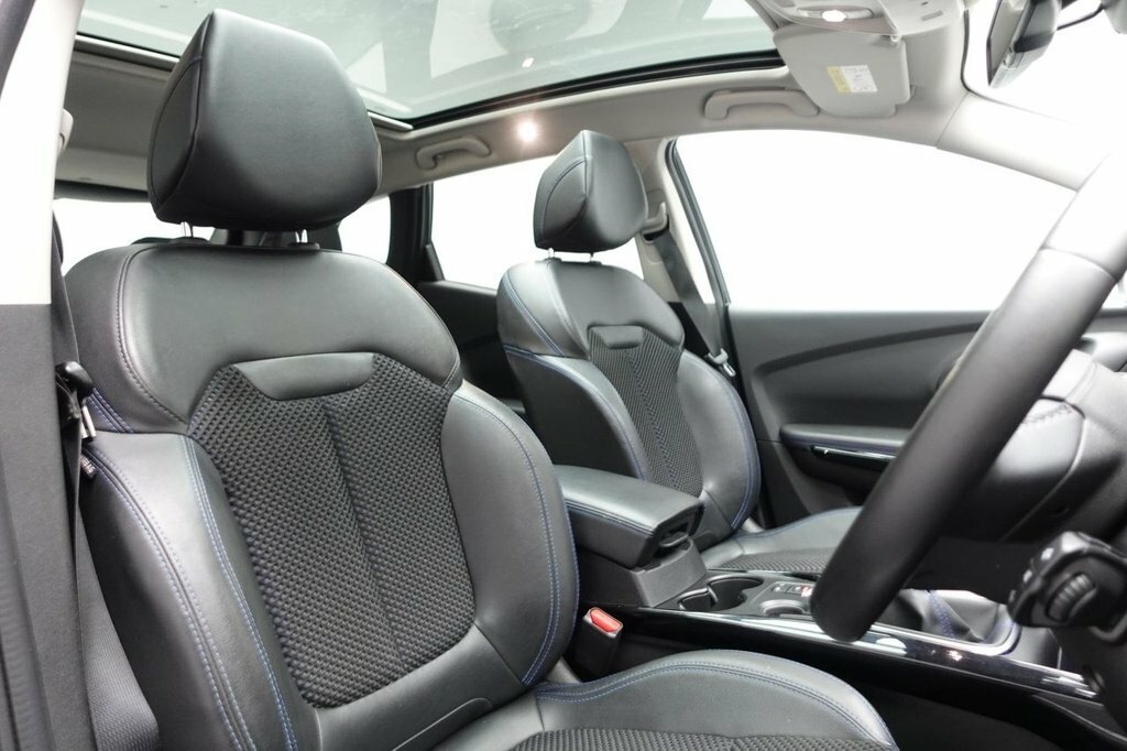 Renault Kadjar 1.3L S Edition SE70BNU Black #3