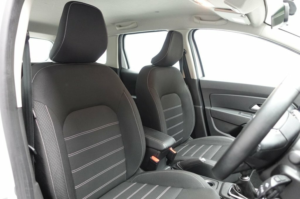 Dacia Duster 1L Comfort MK71HGM White #3
