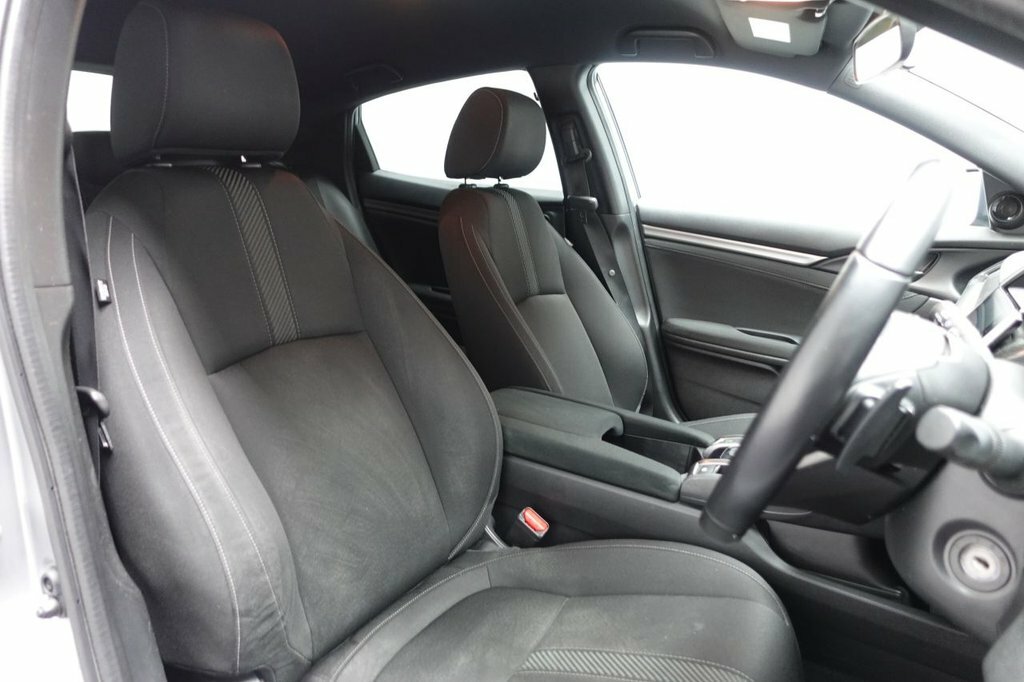 Honda Civic Civic Sport Vtec Cvt DX68RCV Silver #3