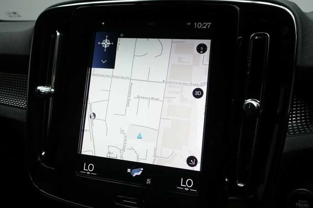 Volvo XC40 1.5L R-design DK20MVS Black #2