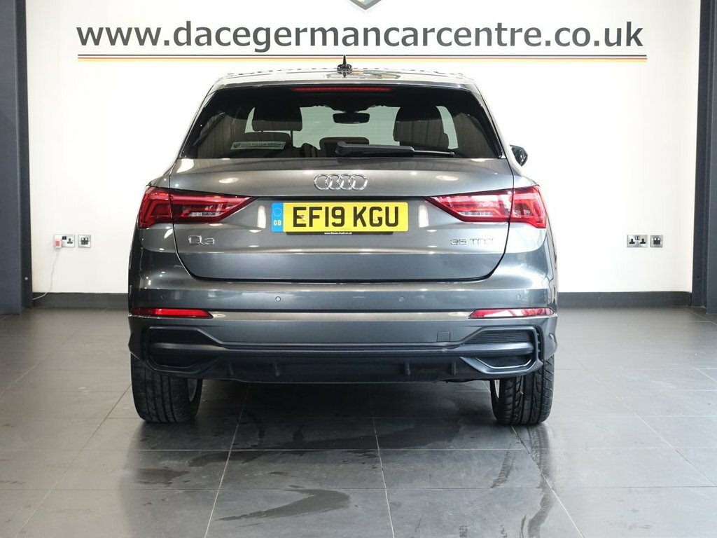 Audi Q3 1.5L S Line EF19KGU Grey #6