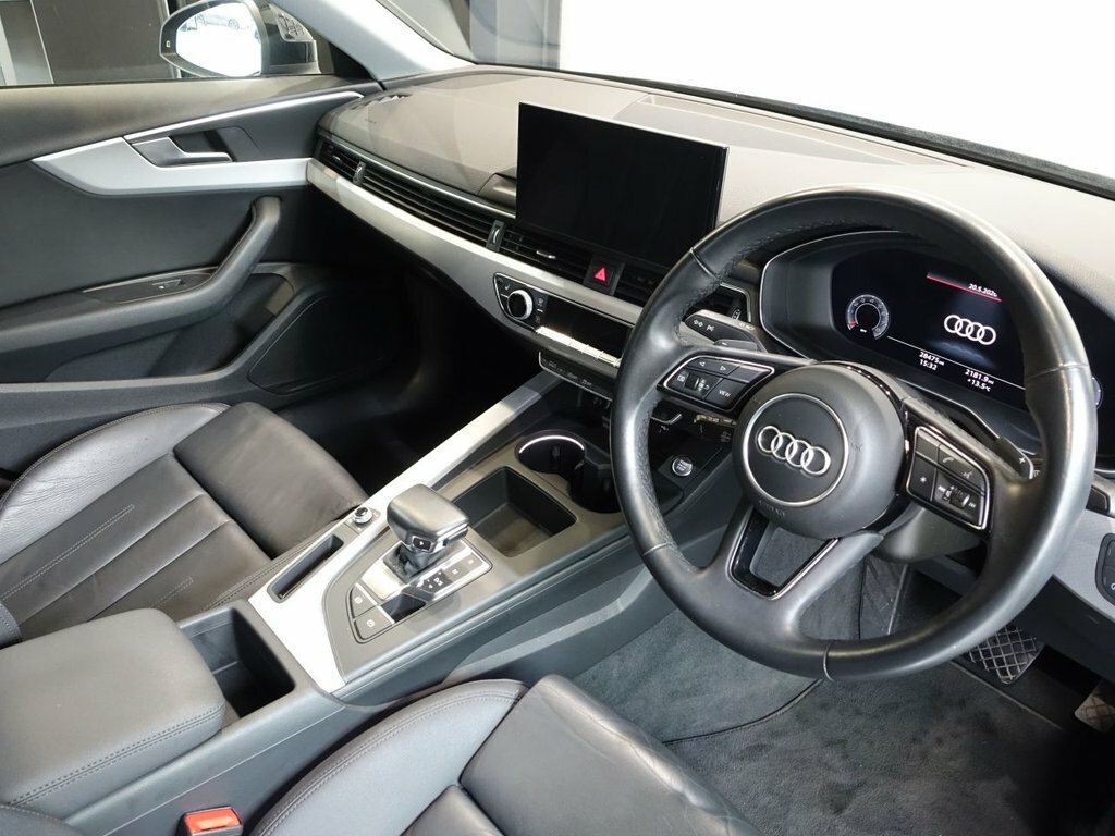 Audi A4 2L Sport Edition Black #2