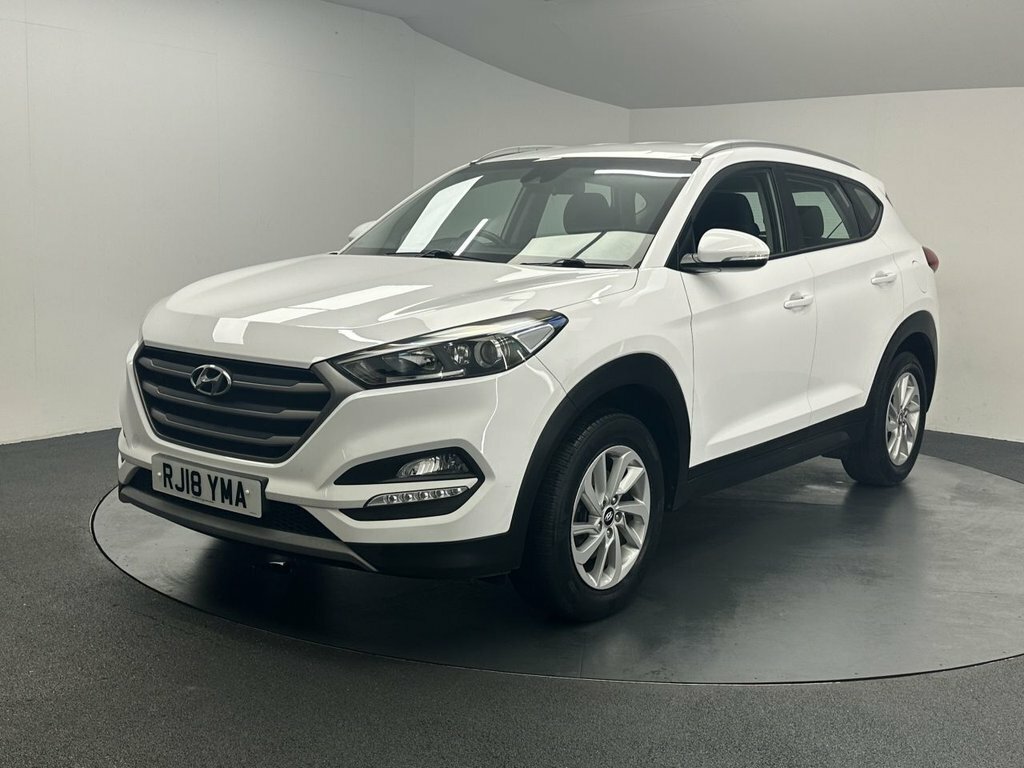 Hyundai Tucson 1.6L Se Nav RJ18YMA White #5