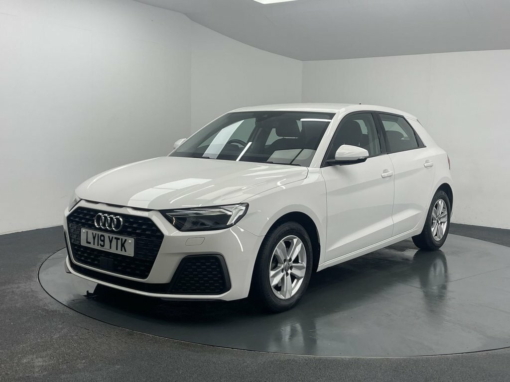 Audi A1 1L Se LY19YTK White #5