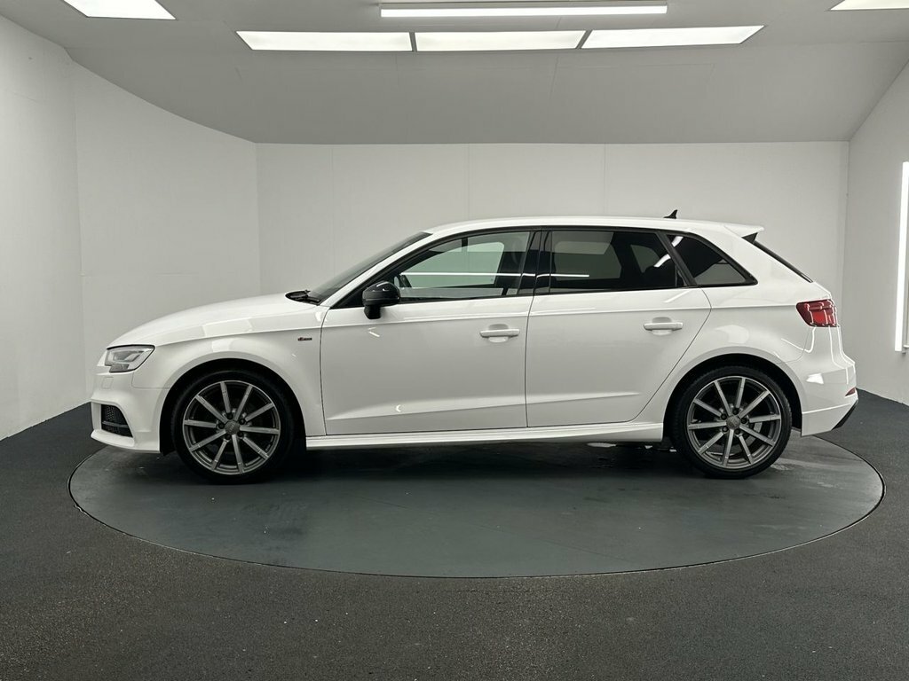 Audi A3 1.6L Black Edition MD19MXH White #6