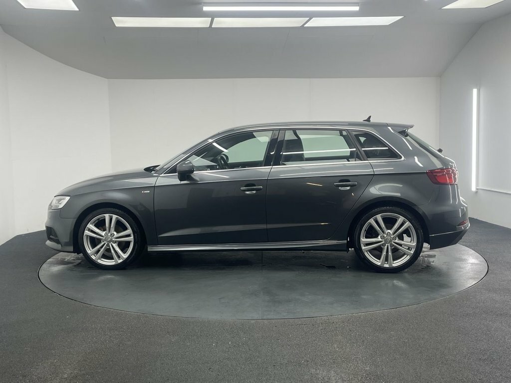 Audi A3 1.6L S Line FX69UCY Grey #5