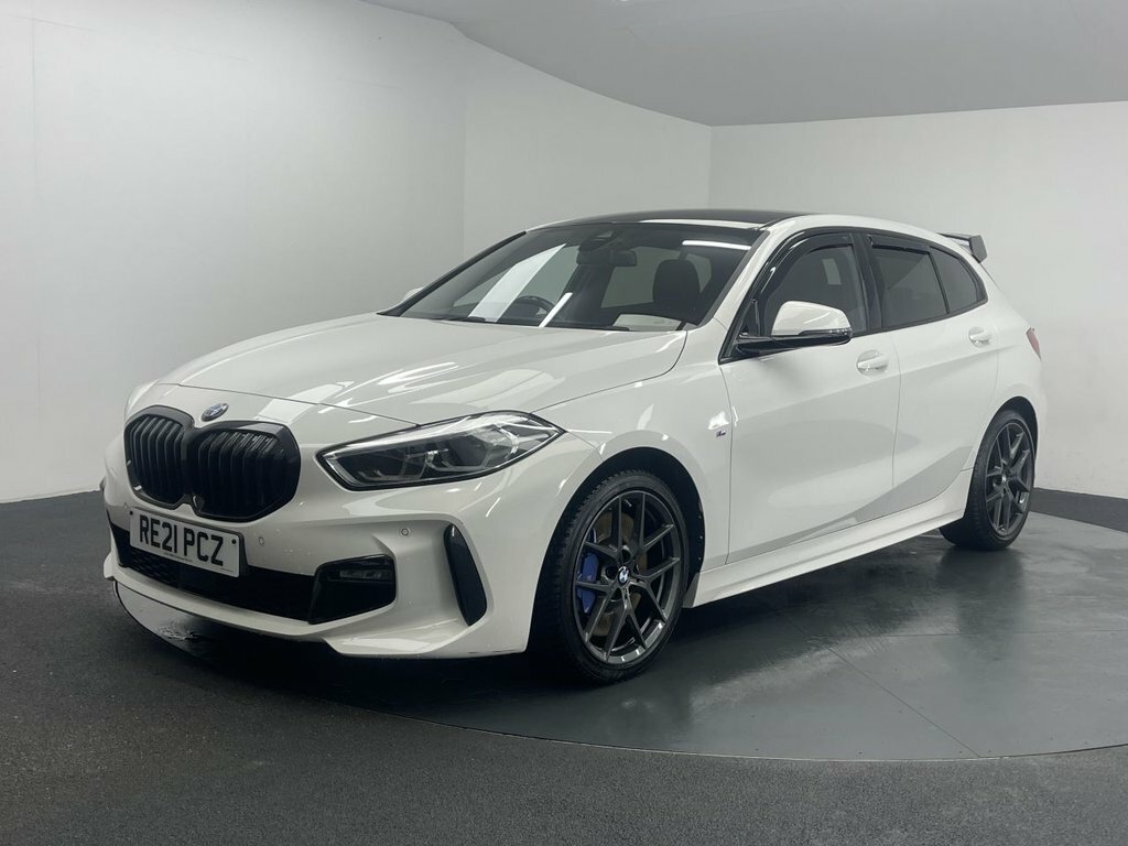 BMW 1 Series 2L M Sport RE21PCZ White #5