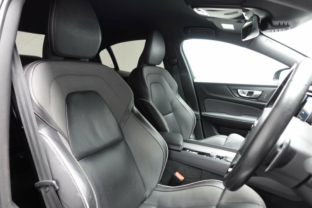 Volvo S60 2L R-design Plus LS20WZL Black #2