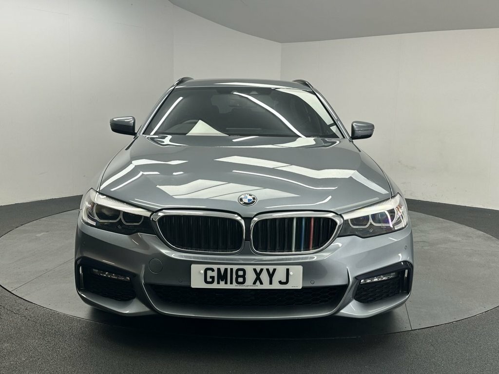 BMW 5 Series 3L M Sport GM18XYJ Blue #4