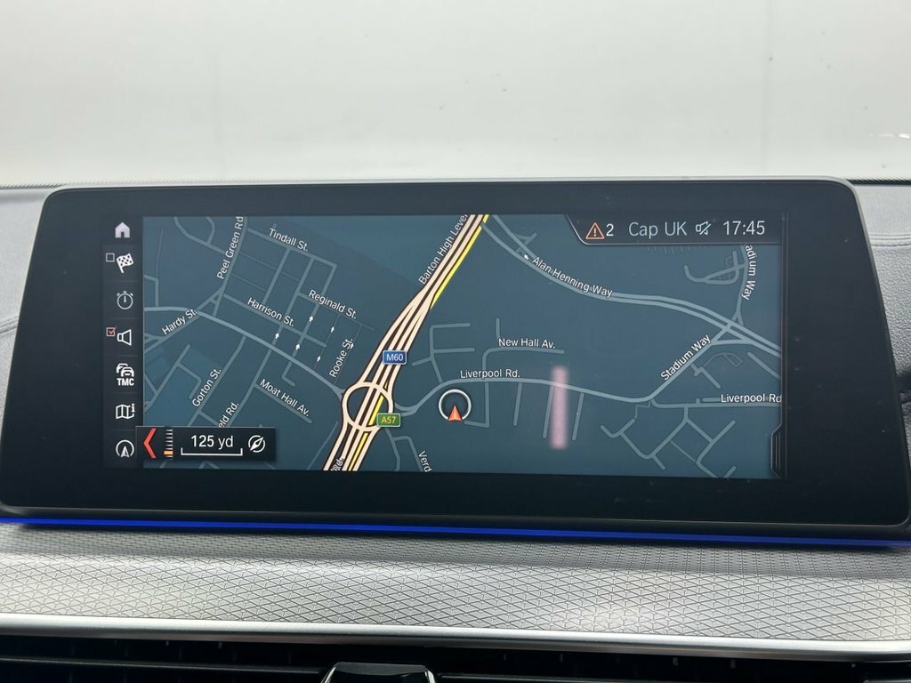 BMW 5 Series 3L M Sport GM18XYJ Blue #3