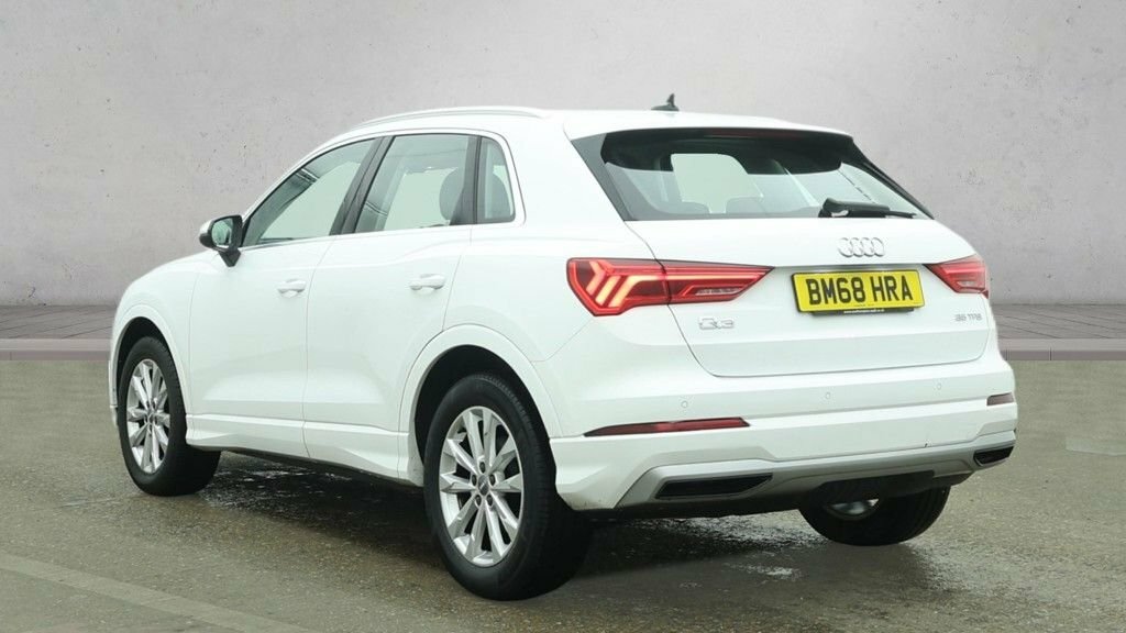 Audi Q3 1.5L Sport BM68HRA White #5