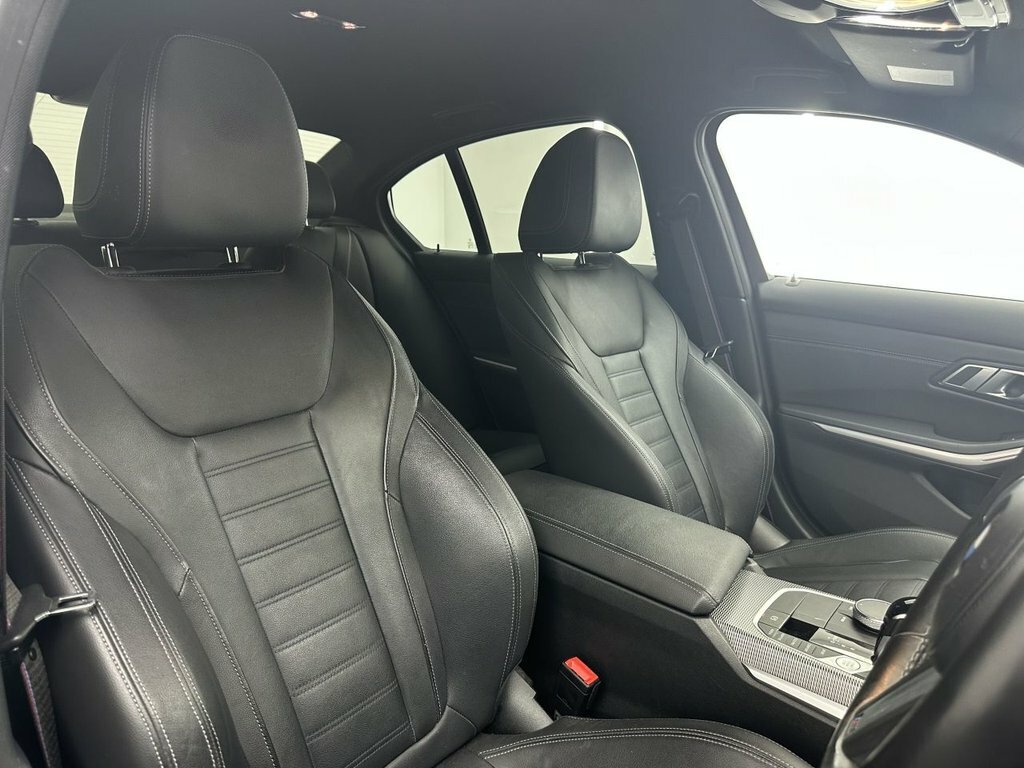 BMW 3 Series 2L M Sport YF72JZJ Black #2
