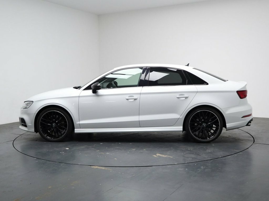 Audi S3 2L Black Edition WN20XSA White #6